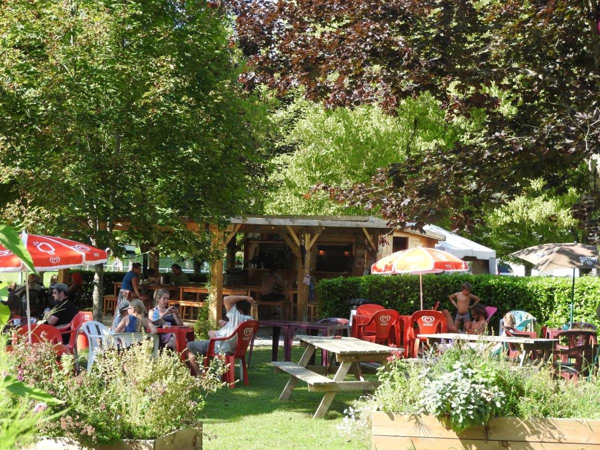 Camping Le Saillet Lestelle-Betharram Екстер'єр фото